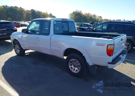 2002 Mazda B3000 Ds z USA, uszkodzony, nr VIN 4F4YR16U72TM01773